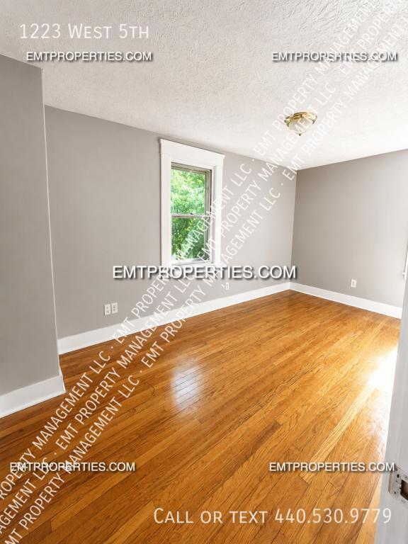 Photo - 1223 West 5th-