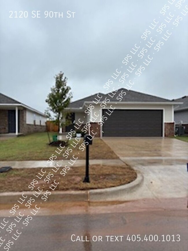 Building Photo - 2120 SE 90th St