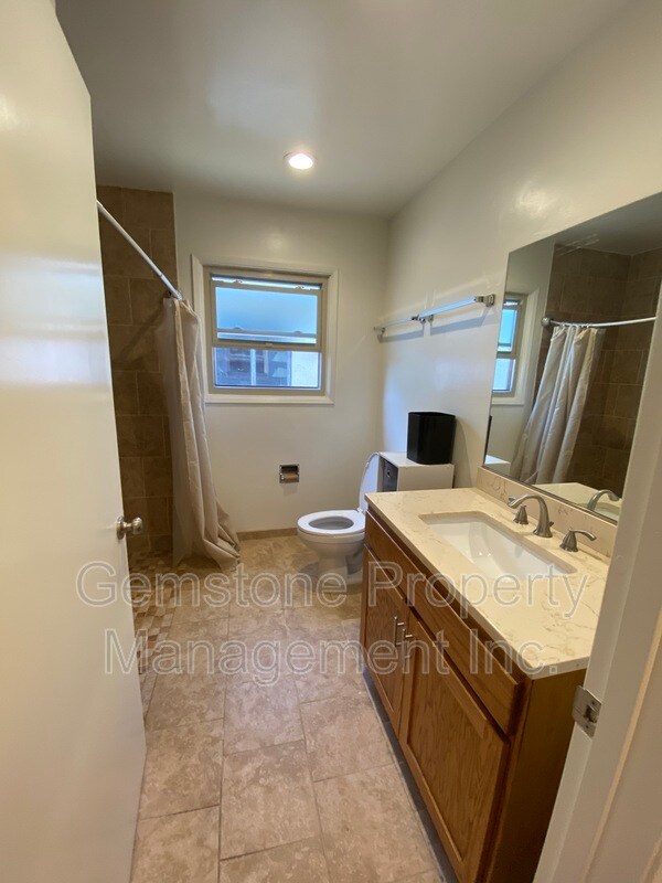 Photo - 5661 Dorothy Way