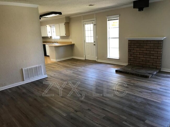 Photo - 485 W 150th St