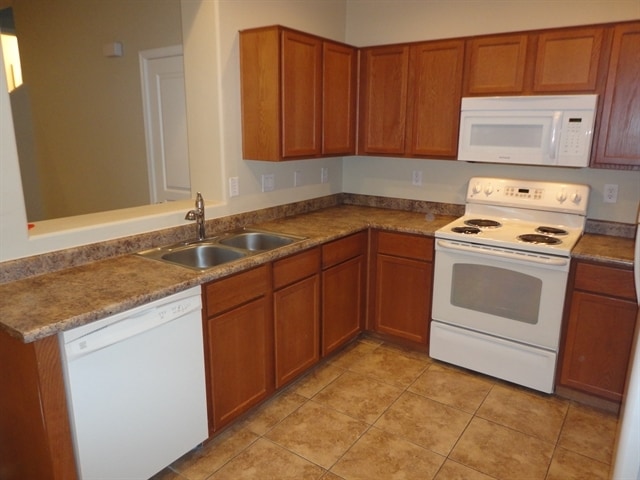 Photo - 1728 E Elgin St