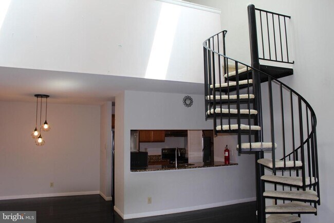 Photo - 2614C Auburn Ct