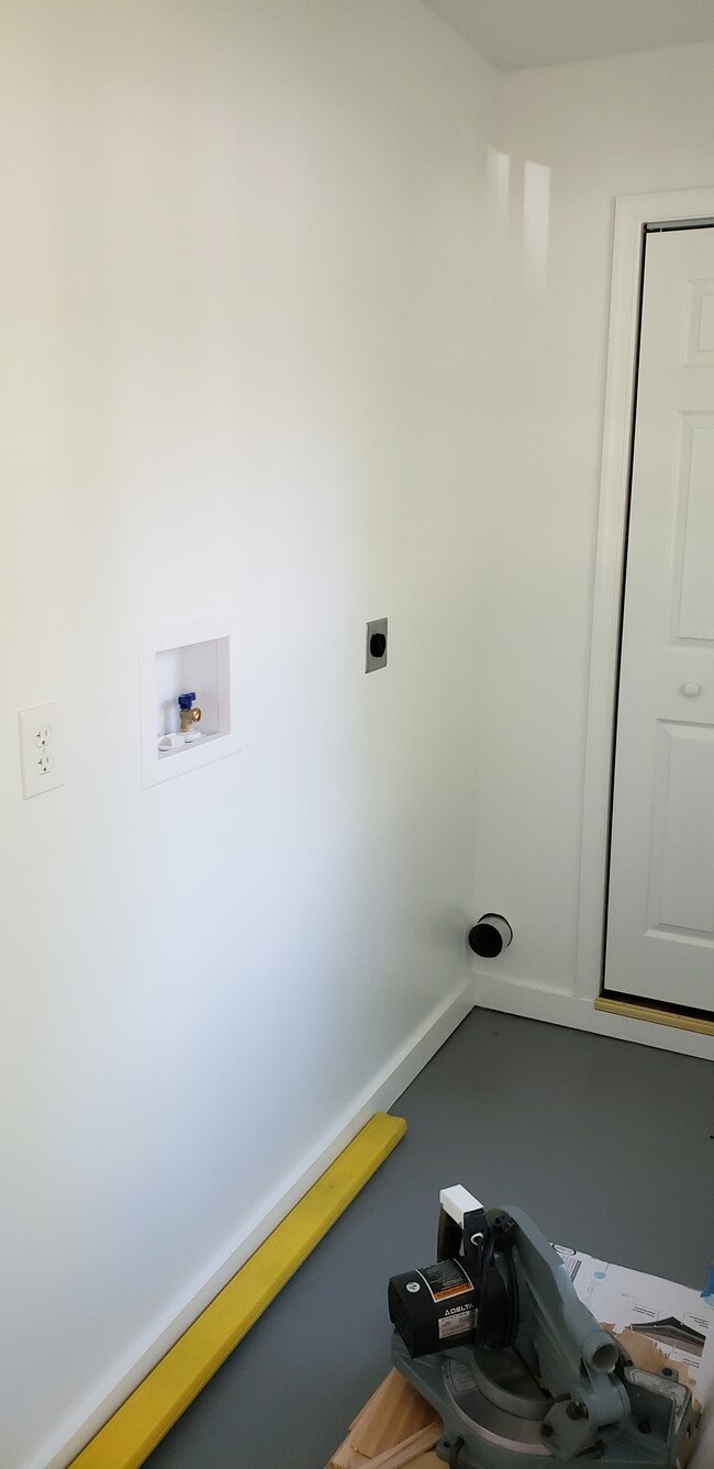 Photo - 631 Plater St