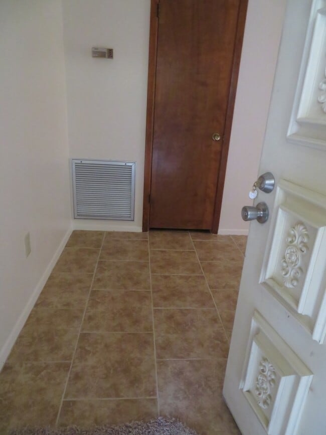 Photo - 2 Bedroom 2 Bath Townhouse Available for Rent
