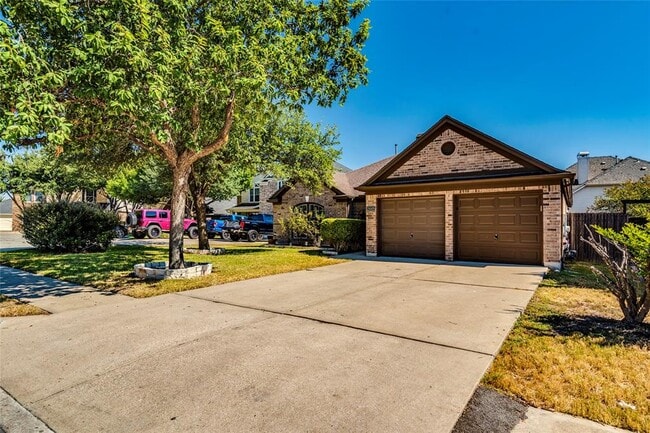 Photo - 21005 Haddington Cove