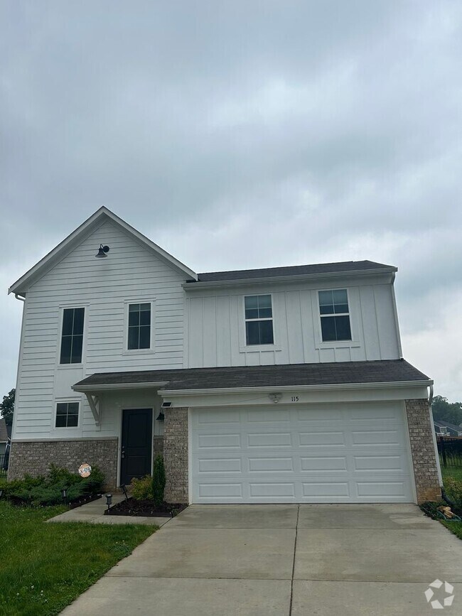 Building Photo - Must See New Construction In Mount Washing... Rental