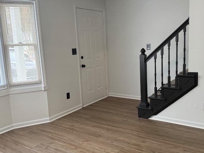 Photo - 350 Haven Dr