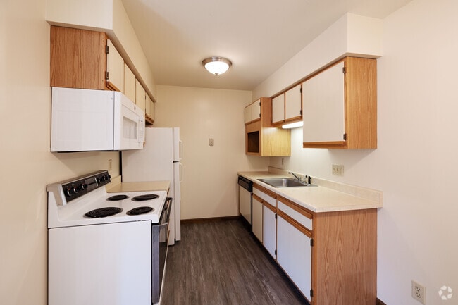1BR, 1BA - 652SF - Kitchen
