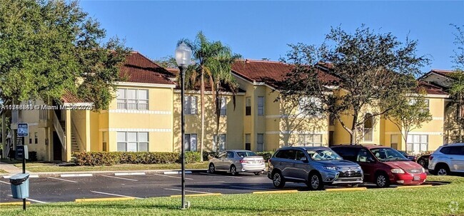 Building Photo - 12650 Vista Isles Dr Unit 925 Rental