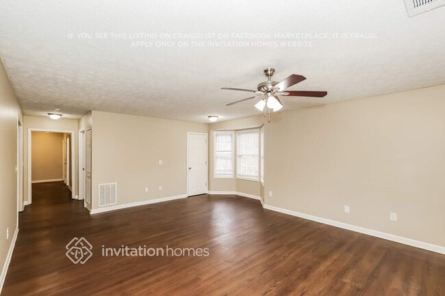 Photo - 8945 Ochil Ln