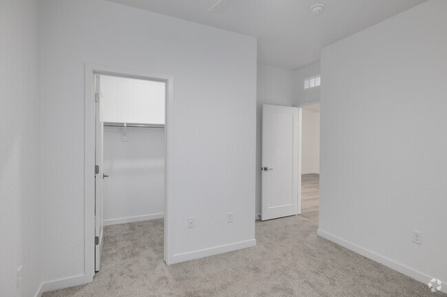 Polaris 1BR, 1BA - 840SF - Bedroom
