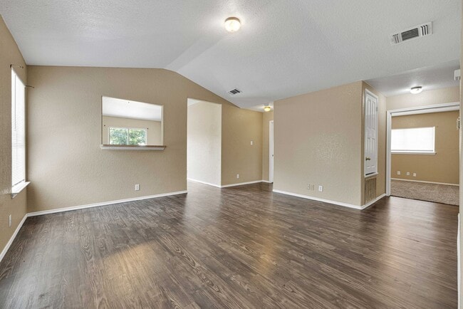 6019 Old Corral