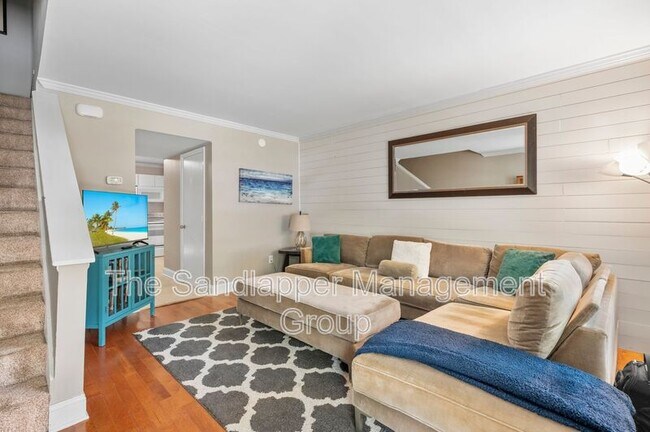 Photo - 507 Stinson Dr Unit B3
