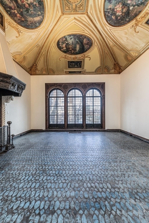 Photo - 107 Beacon St Unit 3