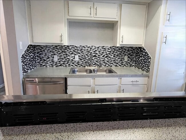Photo - 14333 Memorial Dr Unit 16
