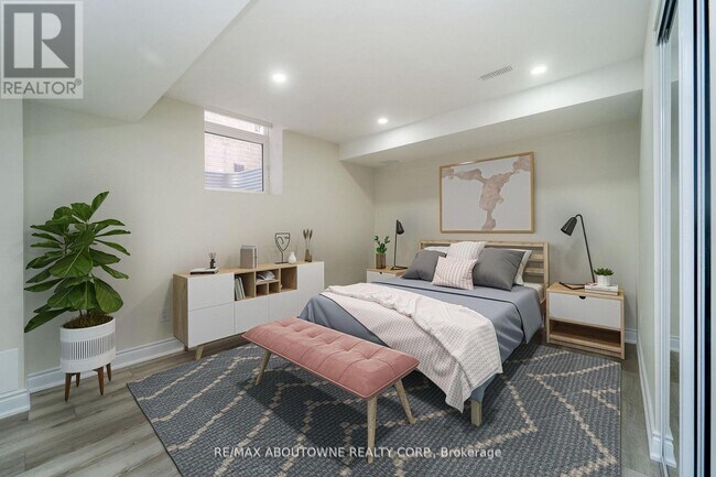 Photo - 150 Goodwin Cres