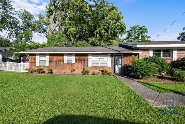 Building Photo - 503 N Hood Ave Unit 360 - B