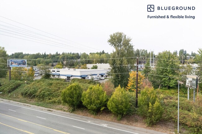 Photo - 12377 137th Pl NE Unidad FL5-ID943