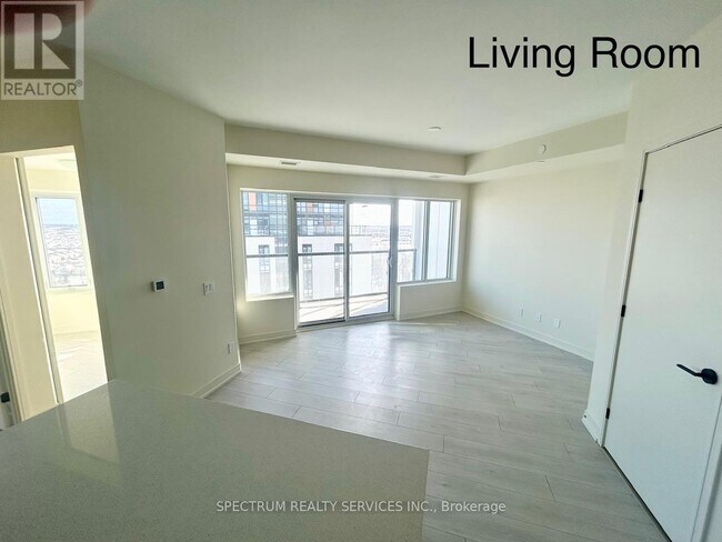 Photo - 8020 Derry Rd