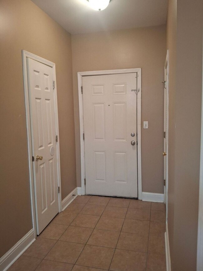 Photo - Town Creek Condo - Available Now!