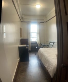 Photo - 2916 Grand Concourse Unit Small Room