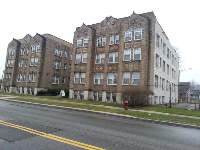 1155 W McNichols - 1155 W McNichols Rd