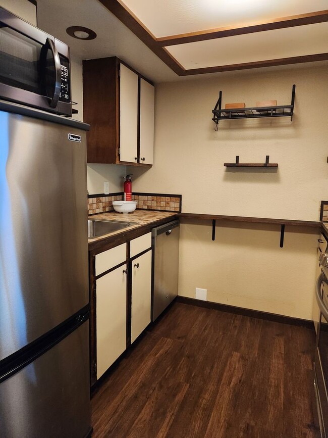 Photo - 2 Marigold Dr