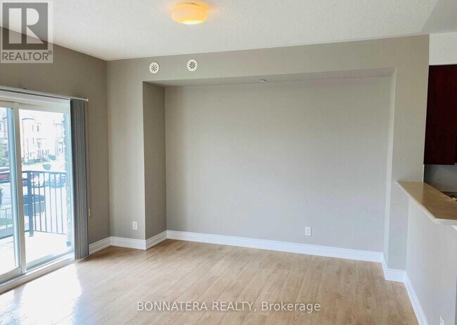 Photo - 5150 Winston Churchill Blvd Unité 212