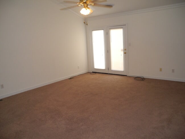 Photo - Condo / W. Burlington