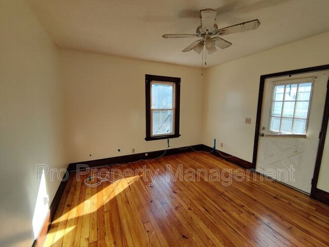 Photo - 107 Tremont St