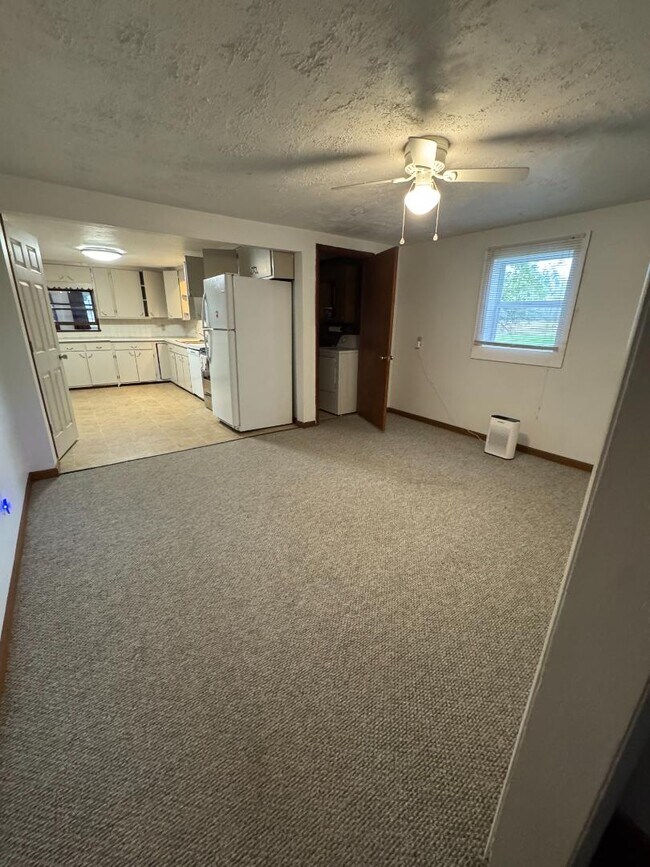 Photo - 4165 Lincoln Ave