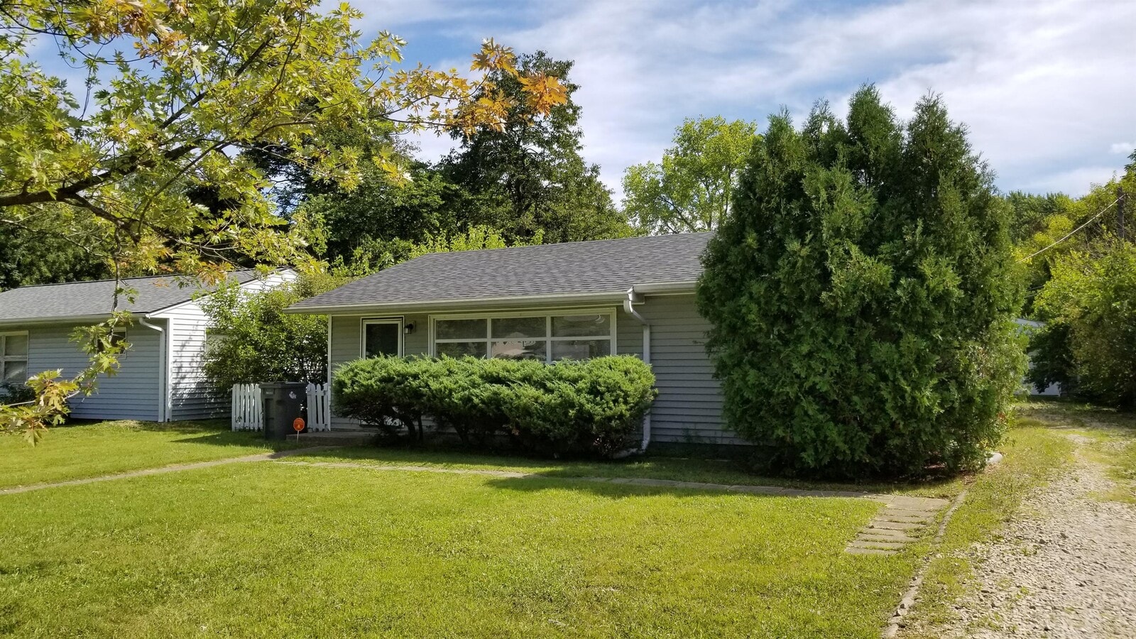 Photo - 2237 N Graham Ave