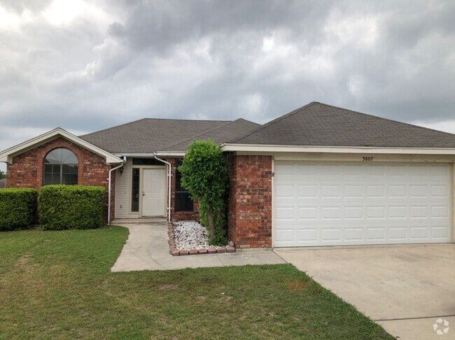 Building Photo - 3 Bedroom 2 Bath in Killeen Tx Rental