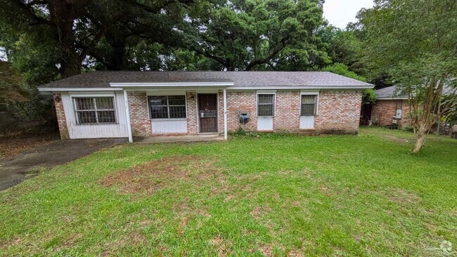 Building Photo - 5761 Scotland Rd Rental