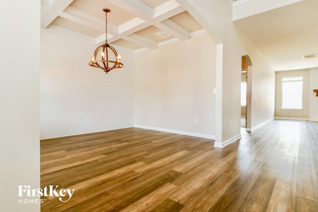 Photo - 225 Villa Grande Dr