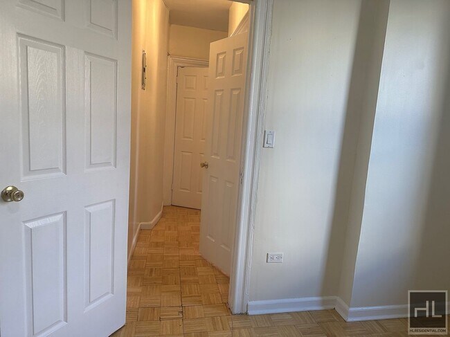 Photo - WEST 187 STREET Unit 6A