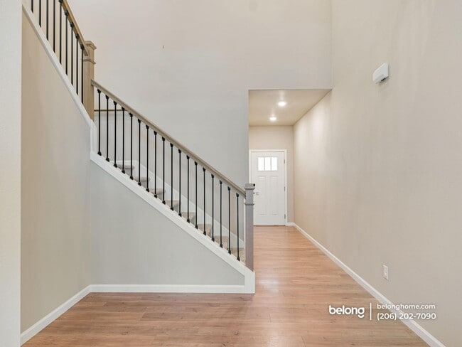 Photo - 33149 Glacier Ave SE