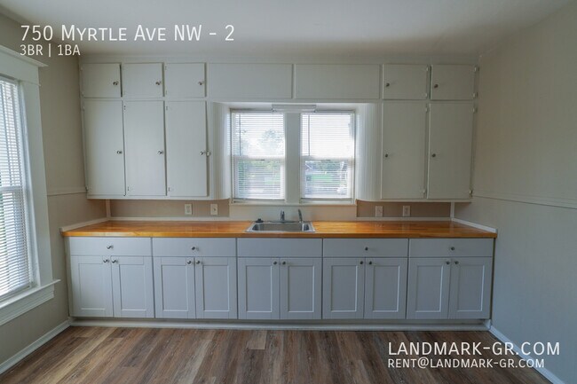 Photo - 750 Myrtle St NW Unit 2