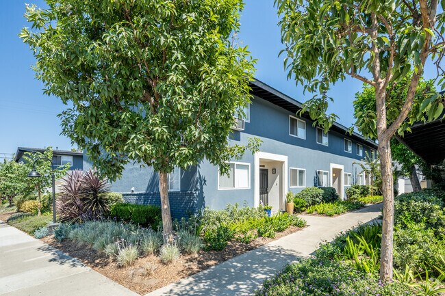 Building Photo - Orange Grove Apartments