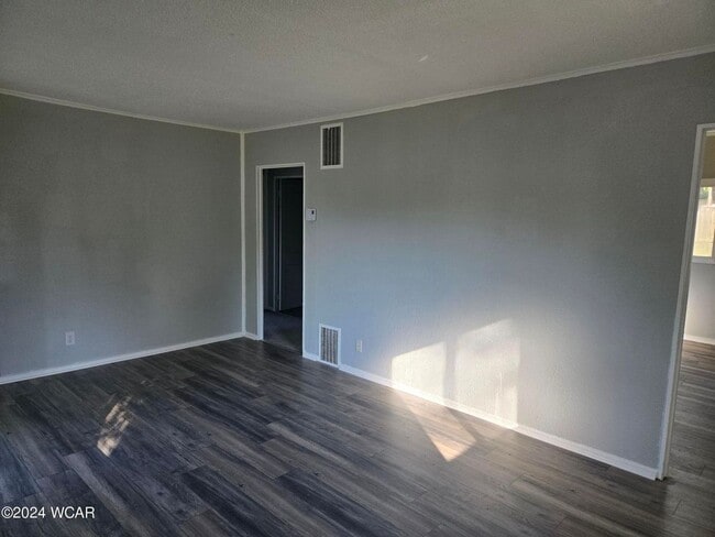 Photo - 510 Cortlandt Ave