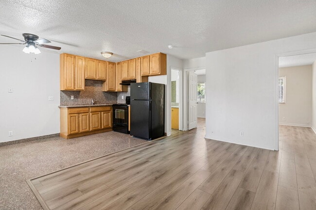 Photo - Wilshire Court Apartments