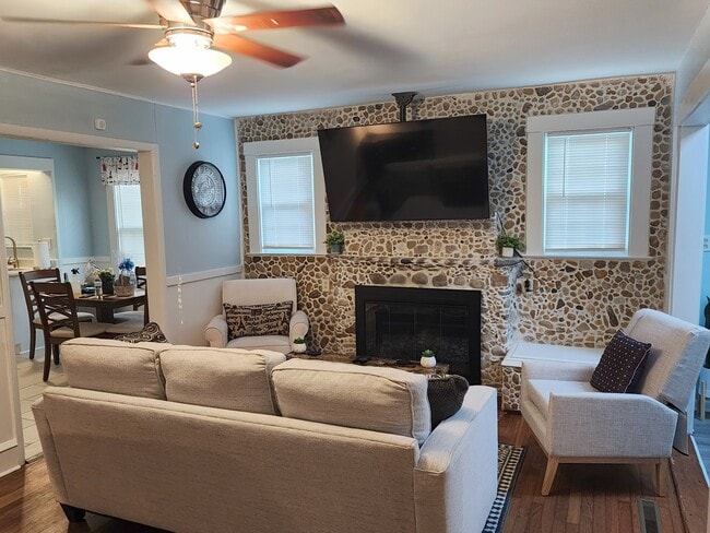 Sala de estar - 200 N Fourth St Unidad 200 A