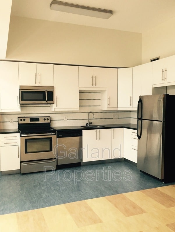 Photo - 110 Campbell Ave SE Unit SW  #302