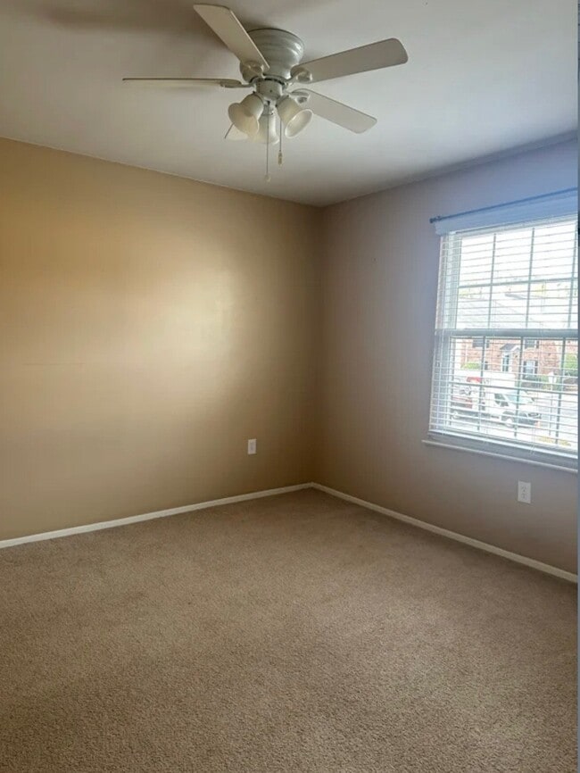 Photo - 925 Cleveland St Unit 102