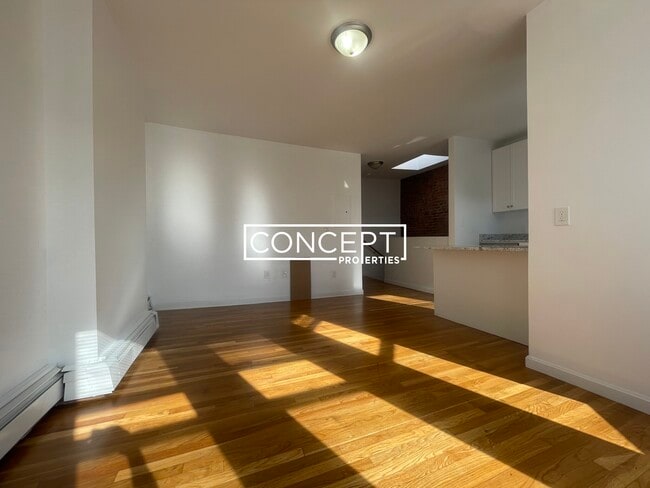 Photo - 181 Washington St Unit 3