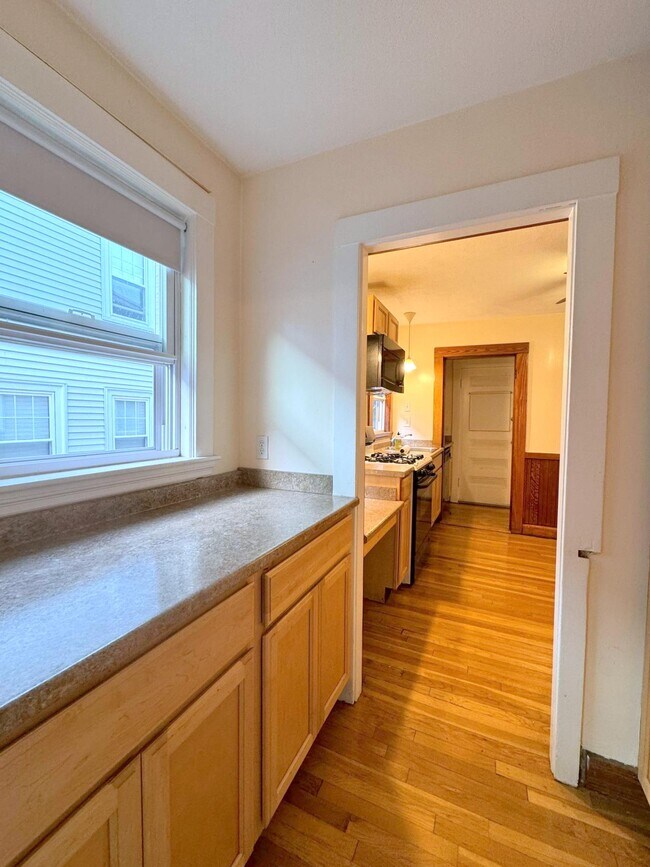 Photo - 14 Irvington Rd Unit 1