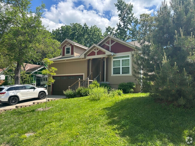 Building Photo - 5837 Rockhill Rd Rental