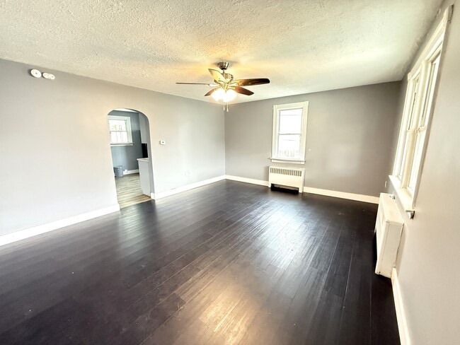 Photo - 1109 W Beech St