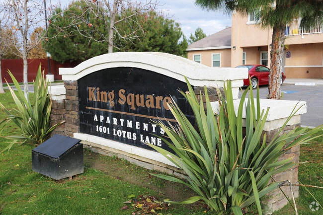 King Square Apartments - King Square Apartments
