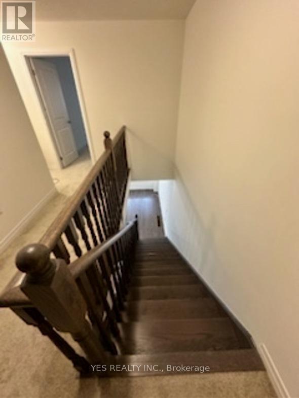 Photo - 17 Brixham Ln